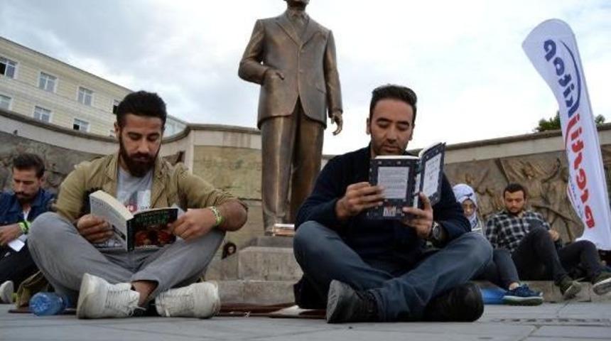 Kayseri'de Kitap Okuma Etkinliği