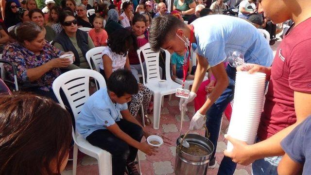 Kadirli Alevi Kültür Derneği’nden Aşure Etkinliği