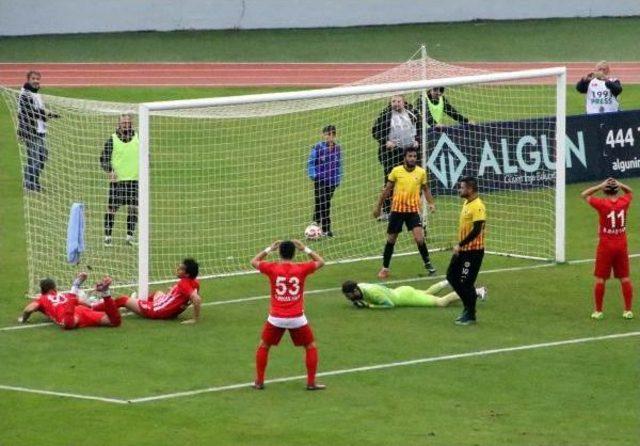 D&uuml;zcespor - &Ccedil;atalcaspor: 1-0 1