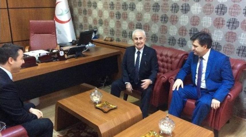 Edirne Valisi Dursun Ali Şahin, İl Sağlık M&uuml;d&uuml;rl&uuml;ğ&uuml; Ve Kamu Hastaneler Birliğini Ziyaret Etti