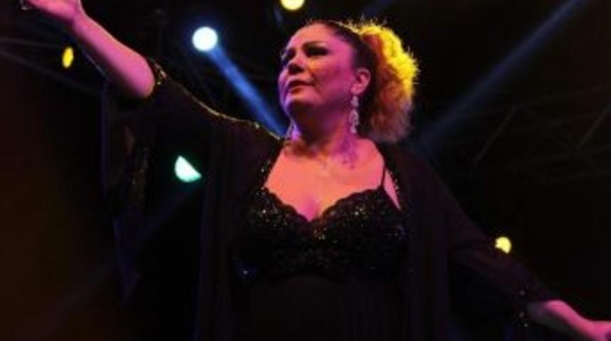 Şirehan Sanat&ccedil;ı İzel&rsquo;i Ağırlayacak