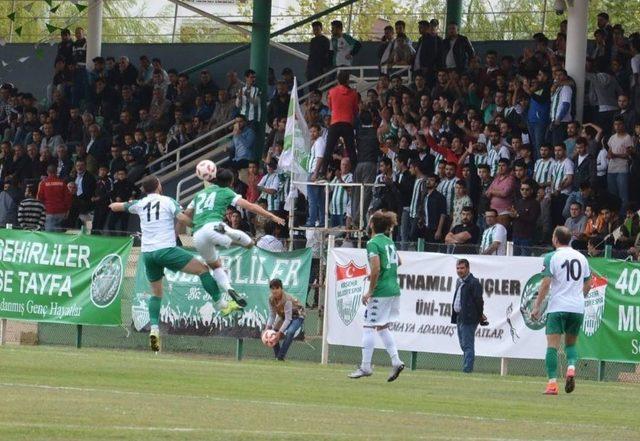 Bal: Kırşehir Blediyespor: 3 - Keçiören Belediyesi Bağlumspor 0