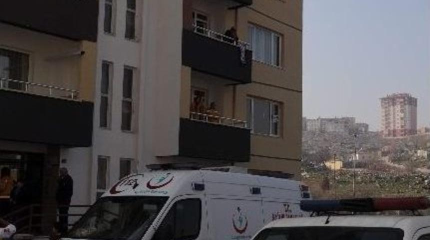 Karacaoğlu Mahallesi&rsquo;nde İntihar