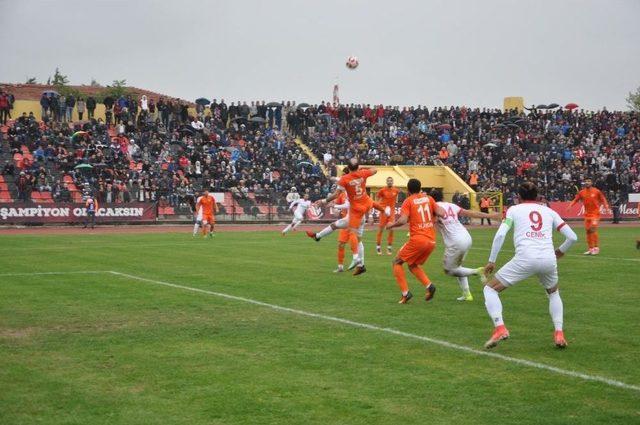 Tff 3. Lig: Utaş Uşakspor: 1 - Baysal İnşaat Düzyurtspor: 0