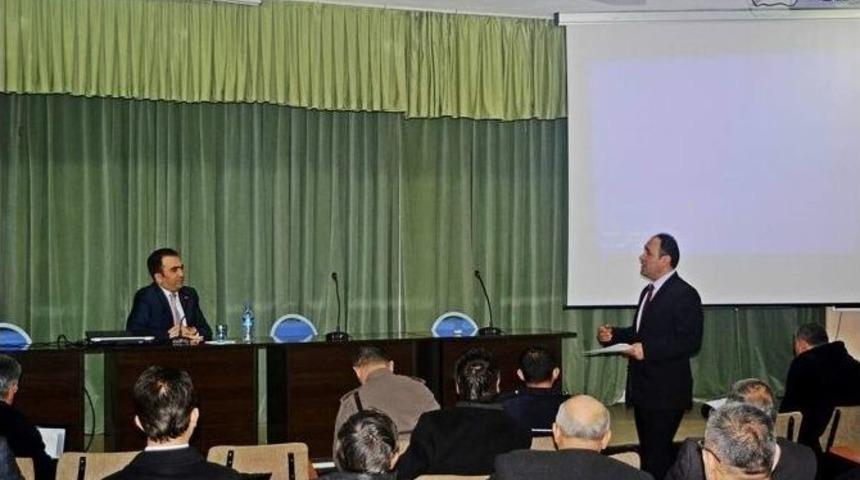 Sultandağı&rsquo;nda &ldquo;internette &Ccedil;ocuk İstismarının &Ouml;nlenmesi&rdquo; Konferansı