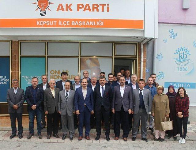 Başkan Demiraslan Kepsut’da