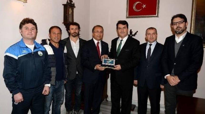 Tenis Federasyonu&rsquo;ndan D&uuml;ndar&rsquo;a Teşekk&uuml;r