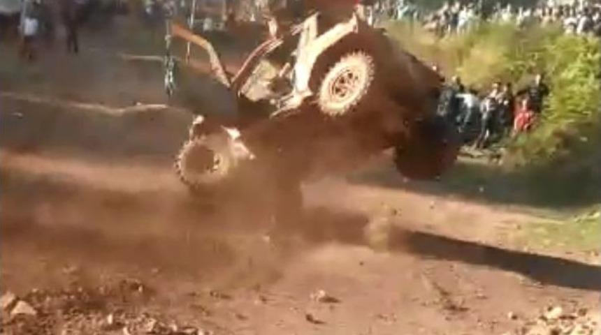 Artvin Off-road&rsquo;da Y&uuml;rekleri Ağza Getiren Kaza