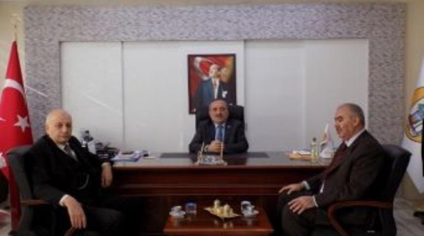 Ali Sağlam Başkan Uzun&rsquo;a Veda Etti