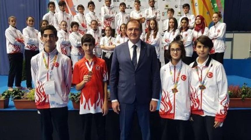 T&uuml;rkiye, Avrupa Yıldızlar Tekvando Şampiyonası'nda 2 Altın, 2 Bronz Madalya Kazandı