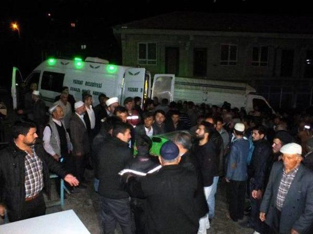 Yozgat’Taki Dehşetin Kurbanlarına Otopsi Yapıldı (2)