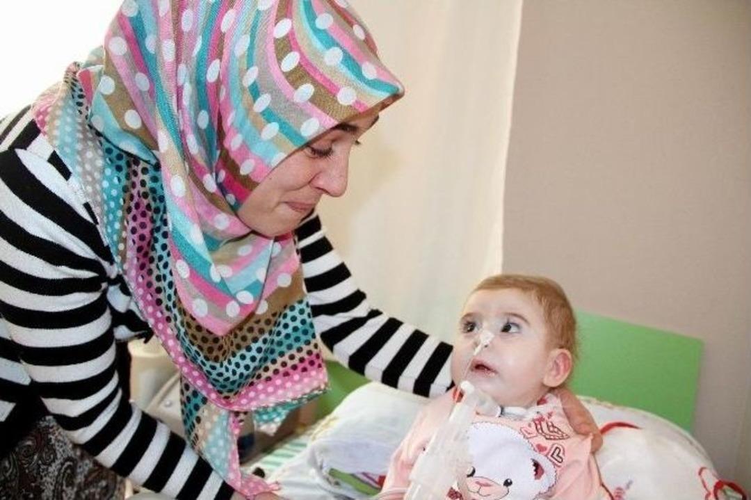 Ece Nur Bebek 5 Milyarda Bir G&ouml;r&uuml;len Hastalıkla Savaşıyor