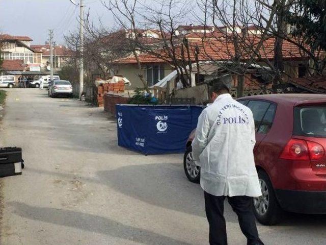 Emekli Astsubay Sopalı 4 Saldırgana Ateş Etti: 1 Ölü, 1 Yaralı