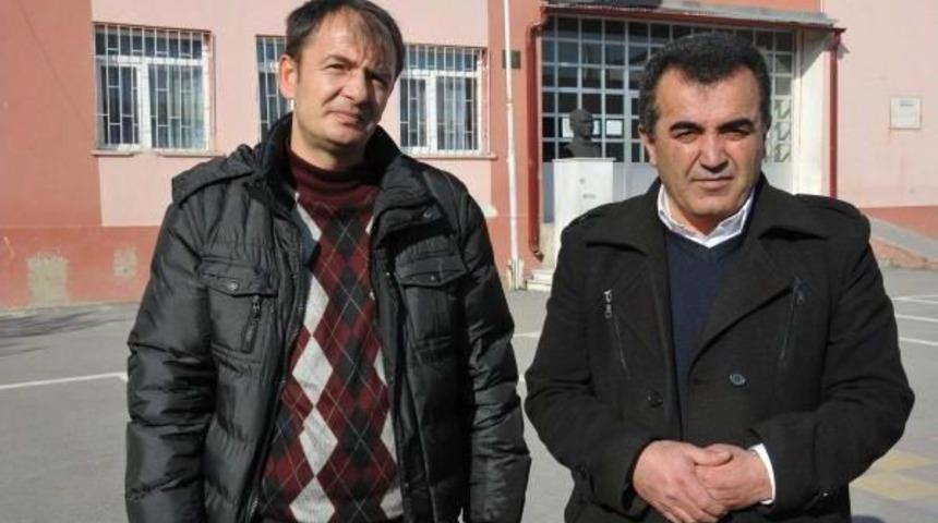 Sandık Yerini Değiştiren Başkan Ve Yardımcısına 2.5 Yıl Hapis