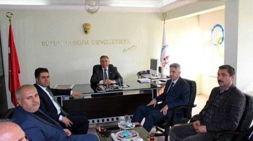 Fırat, Kurum Ziyaretlerine Devam Ediyor