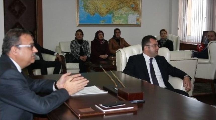 Ak Parti D&uuml;zce İl Başkanı Hikmet Keskin Valiyi Ziyaret Etti