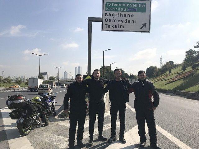 (&ouml;zel Haber) Tem Otoyolu&rsquo;nda Trafiği Tehlikeye Sokup G&ouml;bek Attılar 1