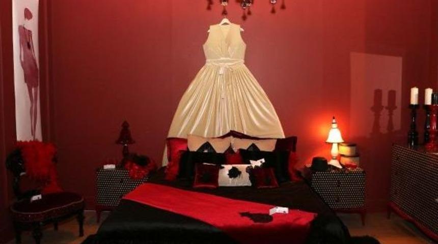 Mobilya Fuarında 110 Bin Dolarlık Koltuk