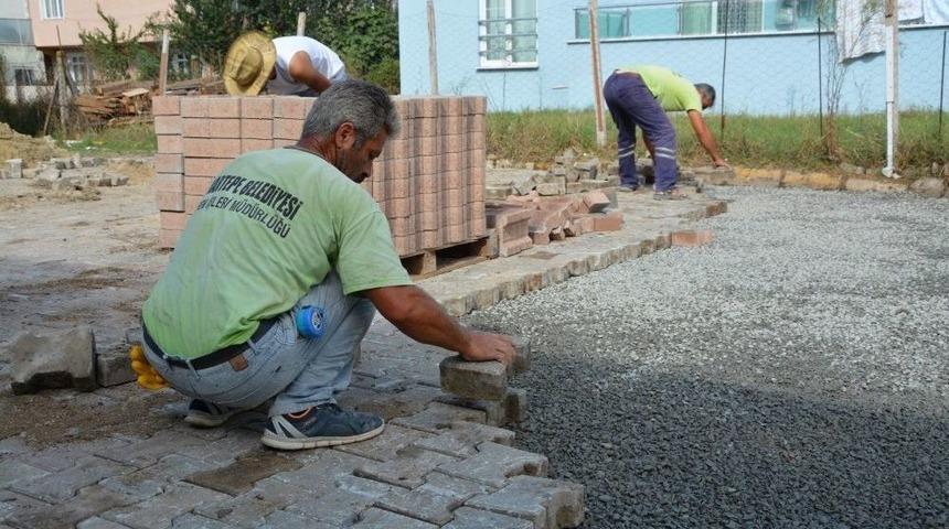 Kartepe&rsquo;nin Yoları Bakımdan Ge&ccedil;iyor