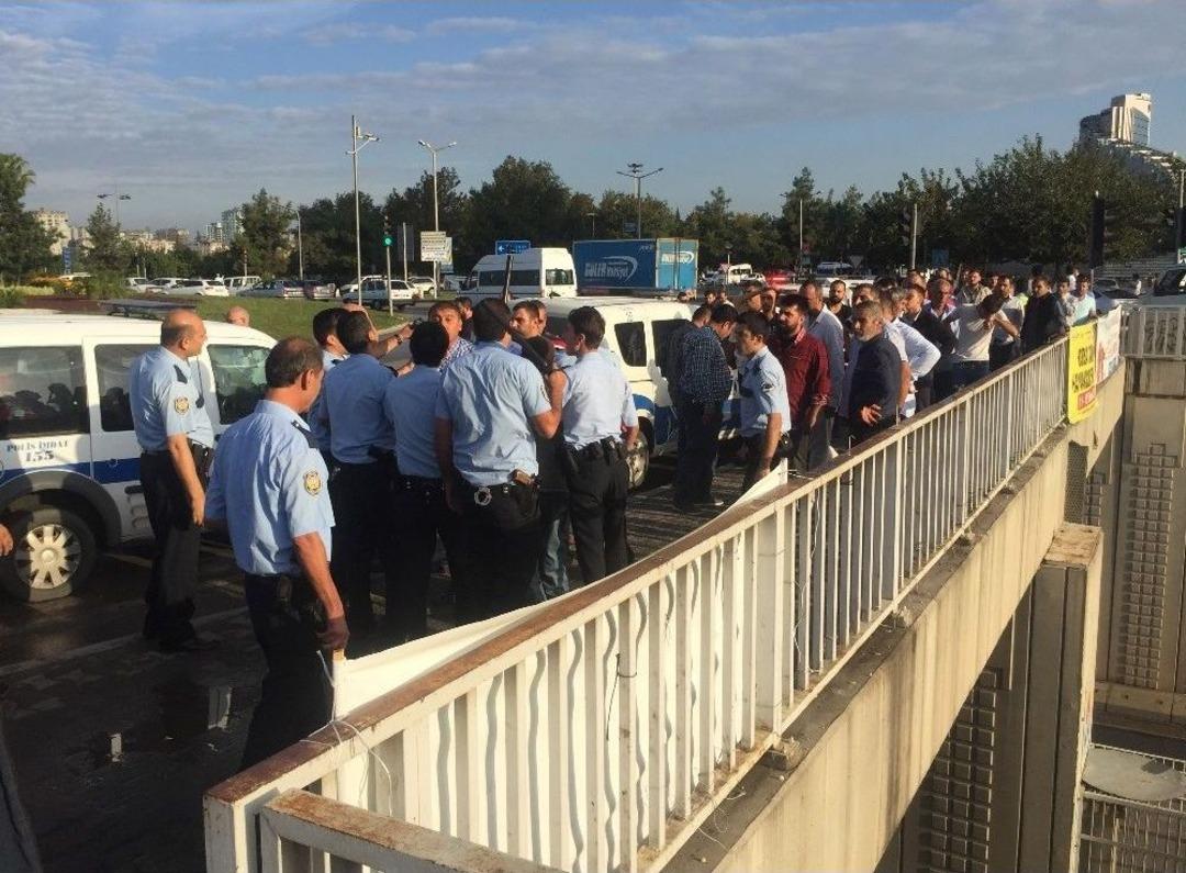 Adana&rsquo;da Dolmuş&ccedil;uların Hat Kavgası