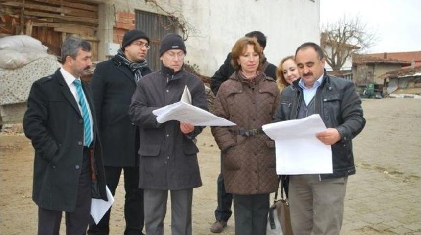 Pazarlar&rsquo;da Kentsel D&ouml;n&uuml;ş&uuml;m &Ccedil;alışmaları Devam Ediyor