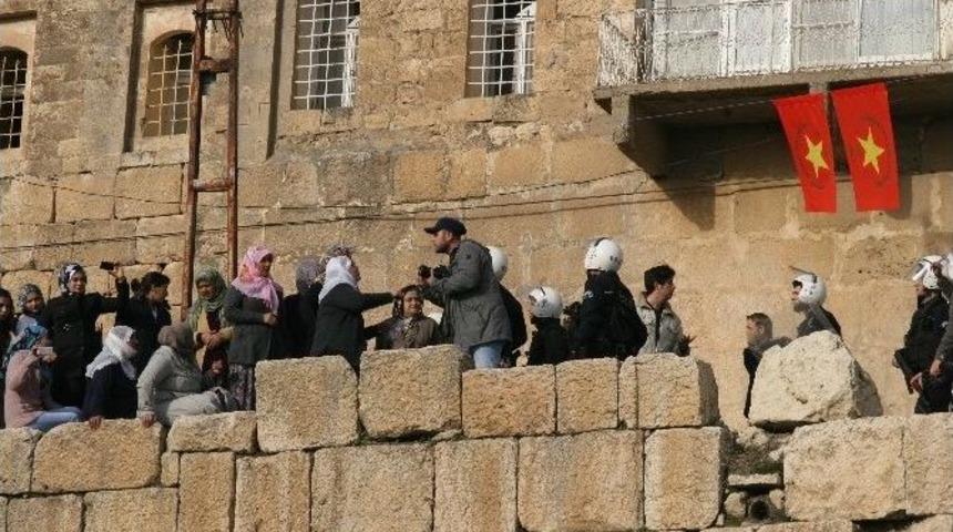 Silvan&rsquo;da Kobani Kutlaması