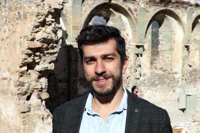 G&uuml;m&uuml;şhane&rsquo;deki Ermeni Kilisesinde İlgin&ccedil; Motifler 3