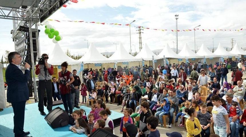 Konya Bilim Festivaline 100 Bin Ziyaret&ccedil;i