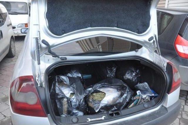Kırıkkale'de Otomobilde 40 Kilo Esrar Ele Geçirildi