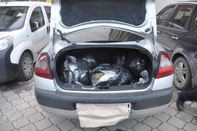 Kırıkkale'de Otomobilde 40 Kilo Esrar Ele Geçirildi