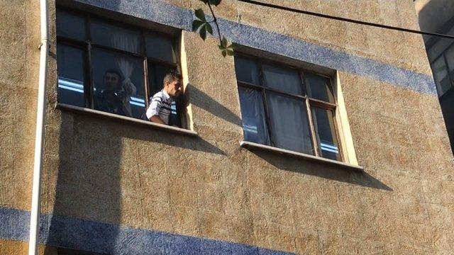 (&ouml;zel Haber) Beyoğlu&rsquo;nda Yangın Paniği 2