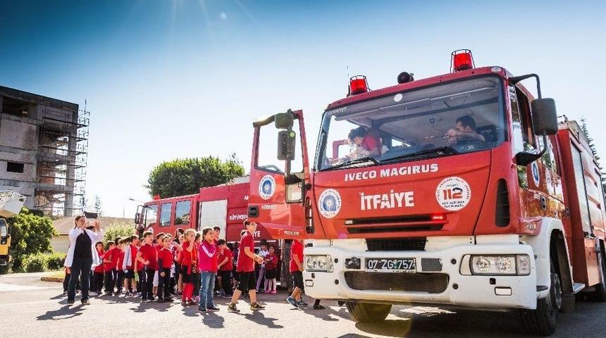 İtfaiyenin Minik Ziyaret&ccedil;ileri
