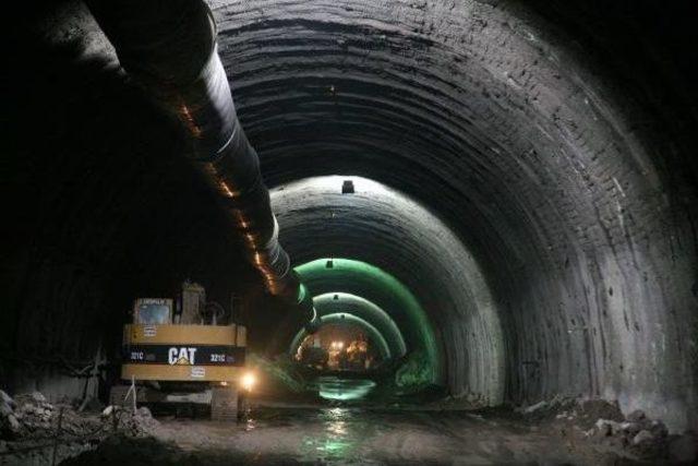 Konak Tünellerinde, Deneme Amaçlı Araç Geçişi Başladı