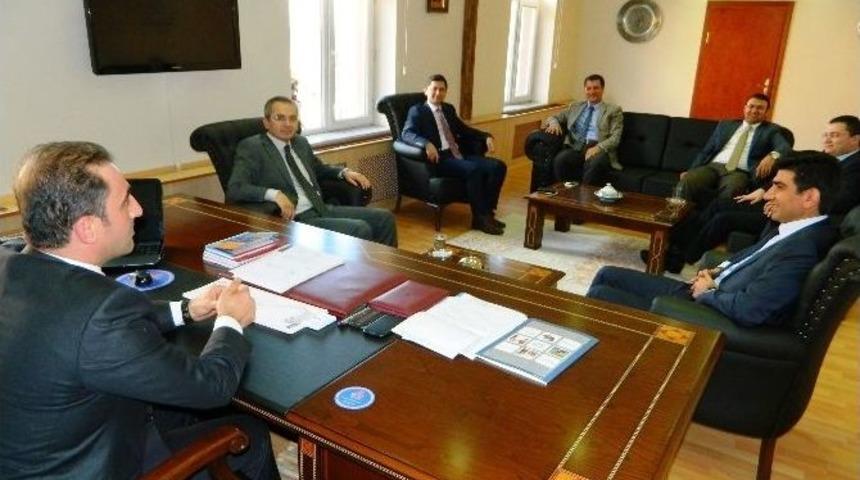 Posof Kaymakamına Ziyaretler Devam Ediyor