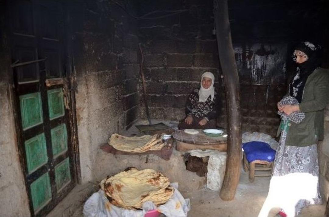 K&ouml;yl&uuml; Vatandaşın Ekmeği Tandırdan