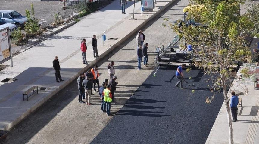 Faikbey Caddesi&rsquo;nin Asfaltı Tamamlanıyor