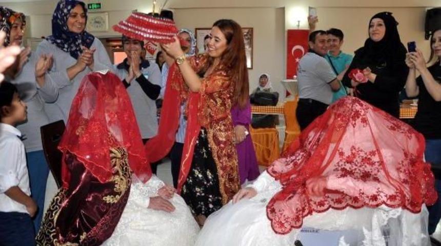 Gelinlik Giyme Hayalleri Huzurevinde Ger&ccedil;ekleşti