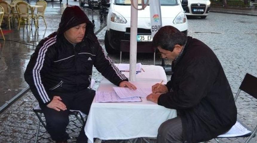 Kula&rsquo;da İki G&uuml;nde 120 &Uuml;nite Kan Bağışı Yapıldı