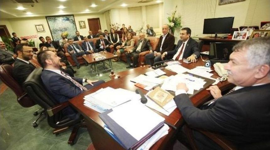 Chp İl Yönetimi Başkan Karalar’ı Ziyaret Etti