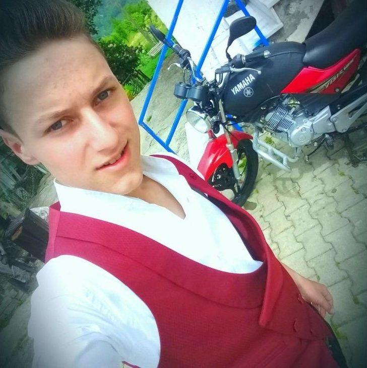 15 Yaşındaki Gençlerin Motosiklet Gezisi Acı Bitti: 1 Ölü 1 Ağır Yaralı G5