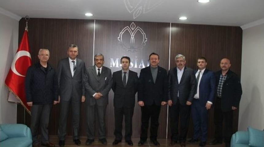 Şimşek&rsquo;ten M&uuml;siad&rsquo;a &Ccedil;ifte Ziyaret