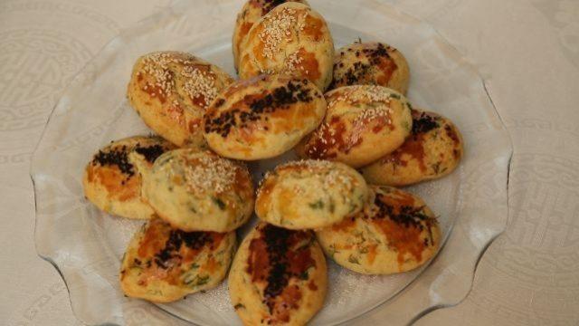 Dereotlu poğaça nasıl yapılır?