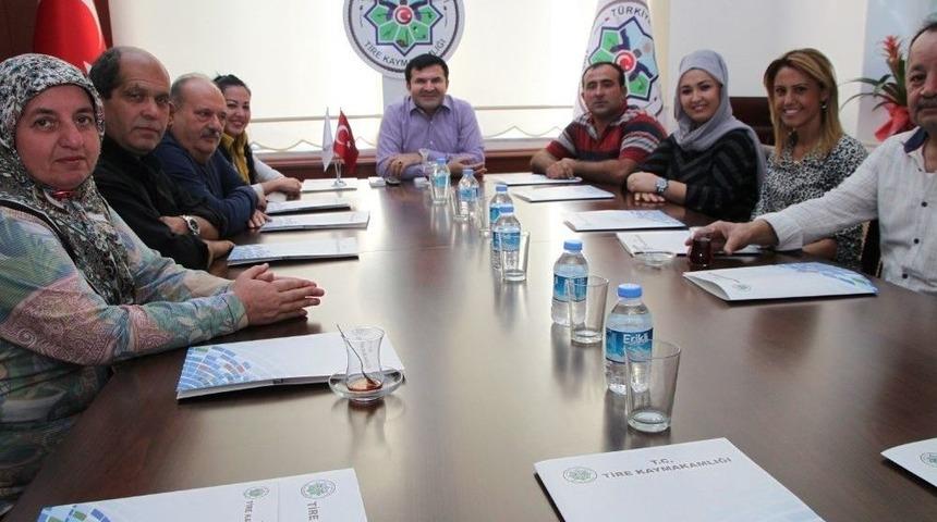 Tire Kaymakamı, Kaymakamlık Takip&ccedil;ileriyle Buluştu