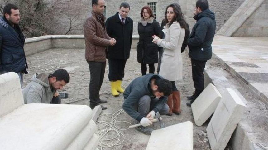 &Ccedil;imenlik Kalesi Ve Tabyalarda &Ccedil;alışmalar S&uuml;r&uuml;yor