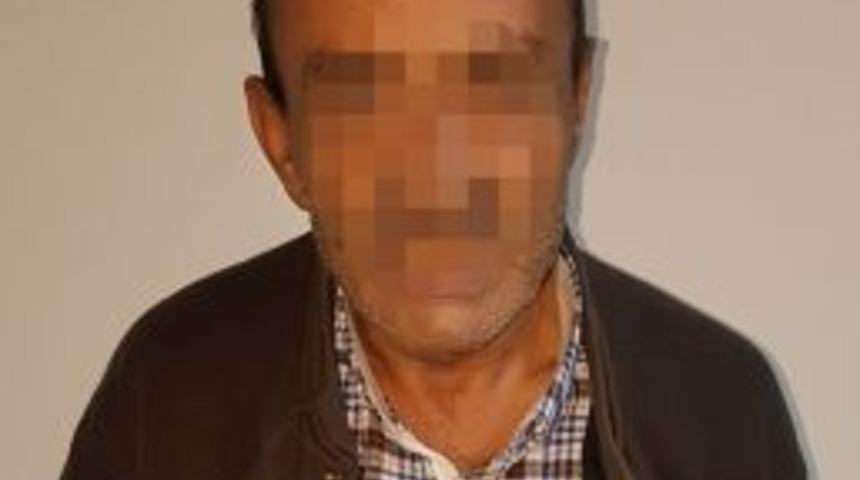 Parkta Tacize Gözaltı