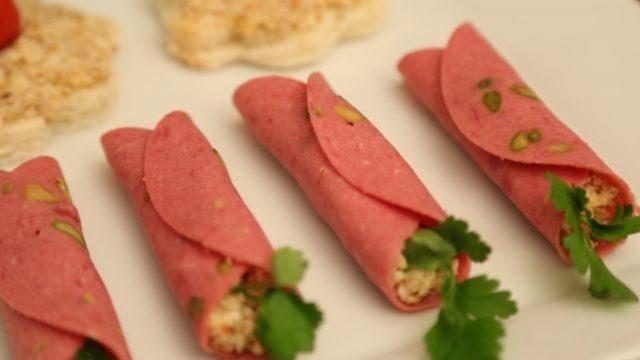 Salamlı kahvaltı sunumu nasıl yapılır?