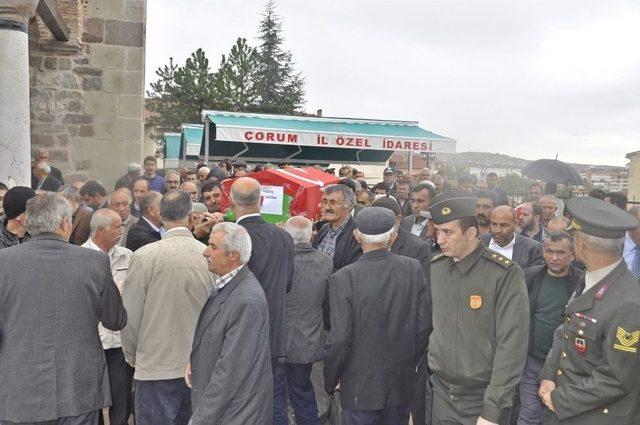 İdris Yazdı&ccedil; Son Yolculuğuna Uğurlandı 1