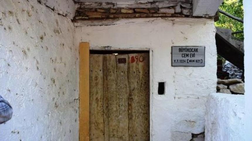 Malatya'da 800 Yıllık Cemevi