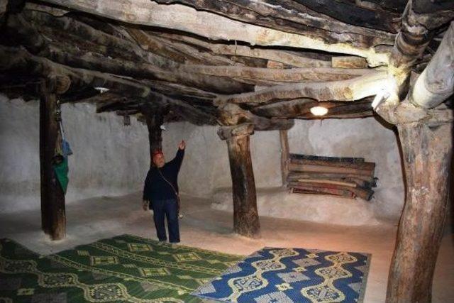 Malatya da 800 Yıllık Cemevi 1