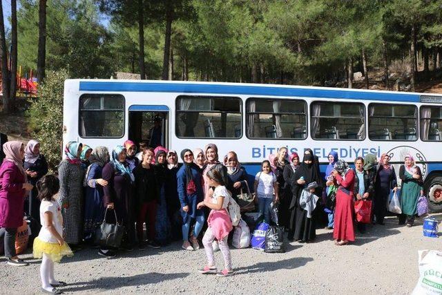 Bitlisli Anne Ve &Ccedil;ocuklar Unutulmaz Bir G&uuml;n Yaşadı 1